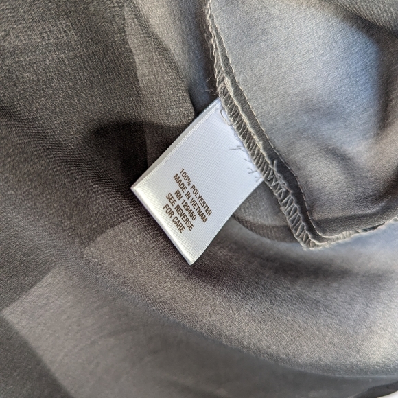 Roz & Ali Gray Ombre Portofino Sheer V-neck blouse, top 2XL - Picture 6 of 9